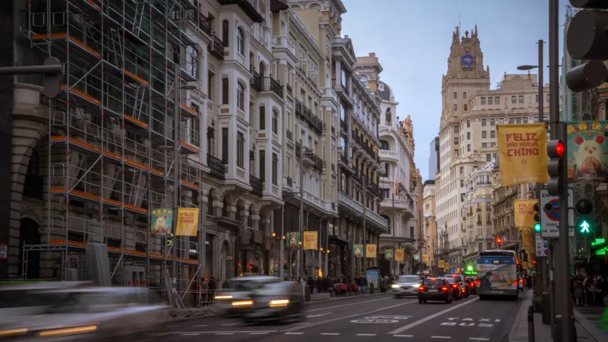 Teaching English in Spain: Requirements, Jobs and Living Tips for 2024